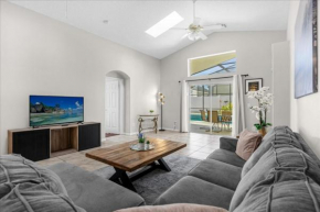 5 Bedrooms- 4 Bathrooms- Indian Creek 8056 Sd
